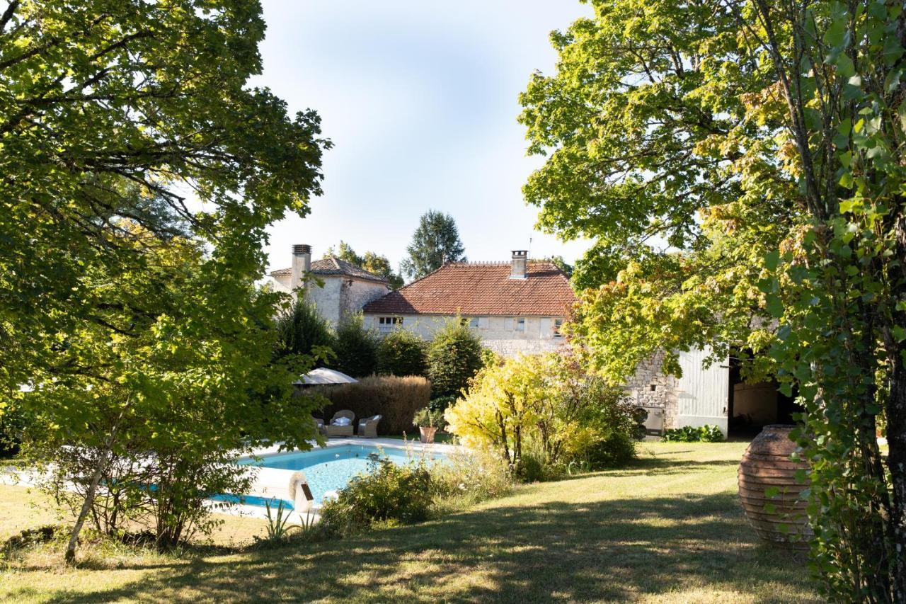 La Grange Du Barry Bed & Breakfast Belveze Екстериор снимка