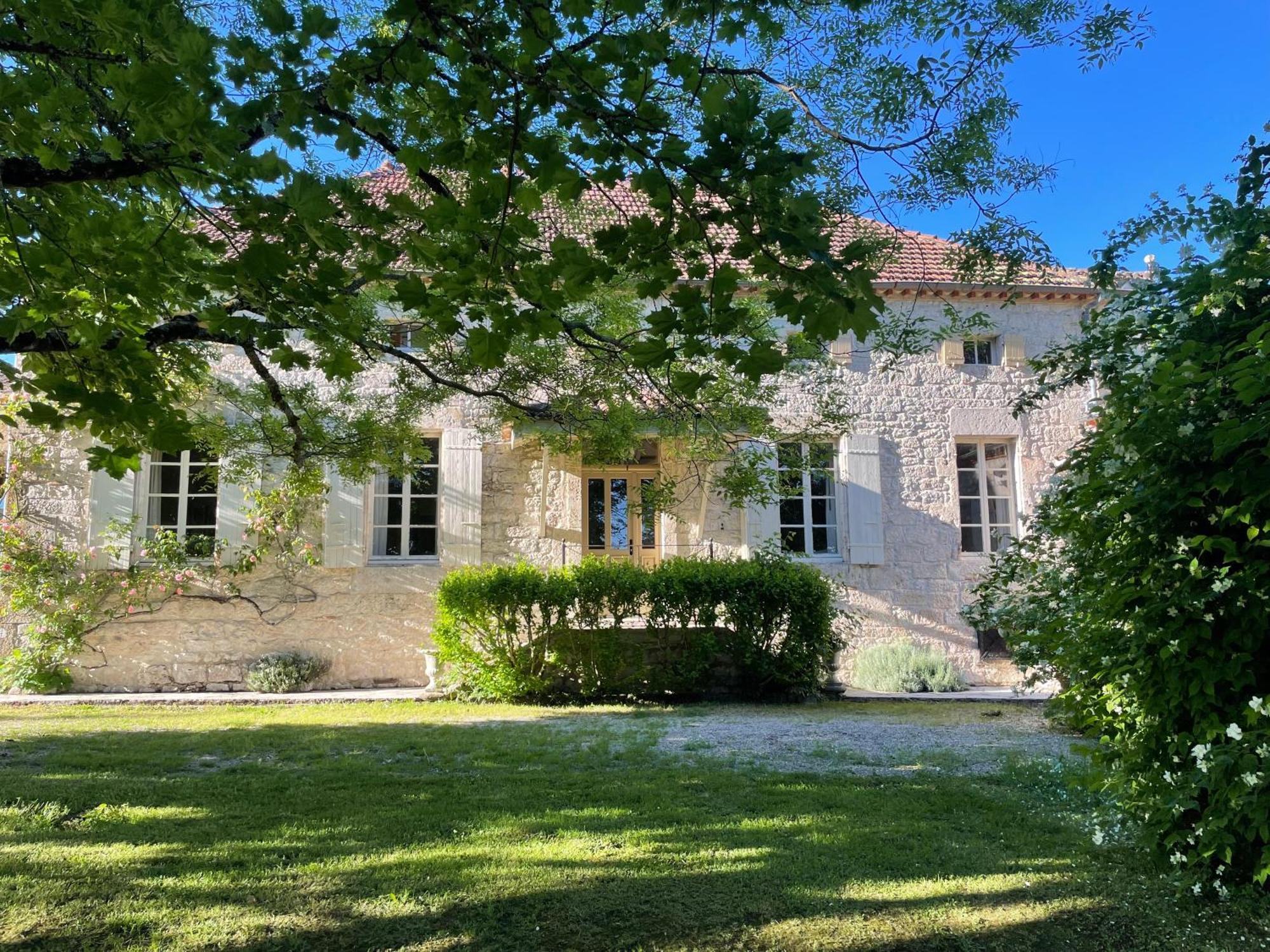 La Grange Du Barry Bed & Breakfast Belveze Екстериор снимка